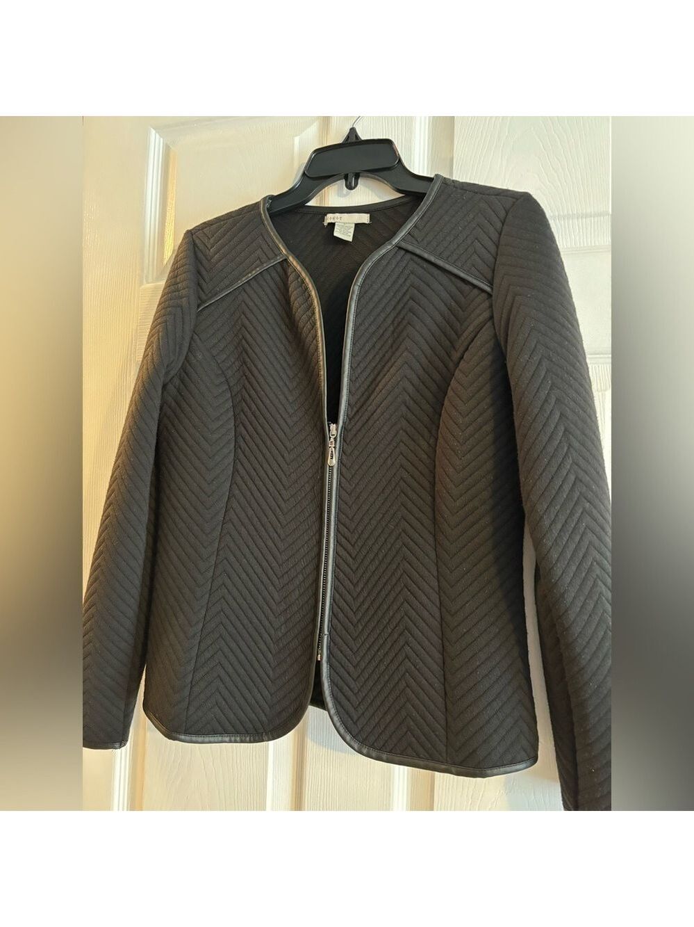 KIKIT Zip Front Knit Blazer. Chevron Pattern Knit. Vegan Leather Trim All Around